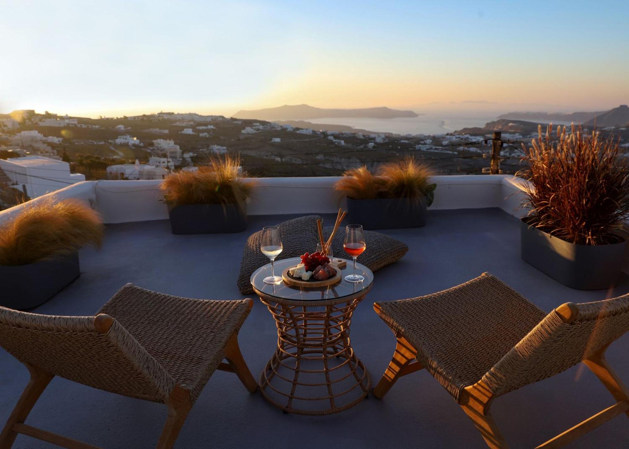 Arxegono Cave Houses Santorini Pýrgos Екстериор снимка